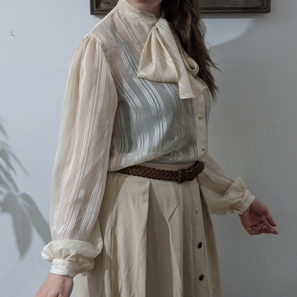 Vintage Cream Pinstriped Button-up Neck Bow Blouse